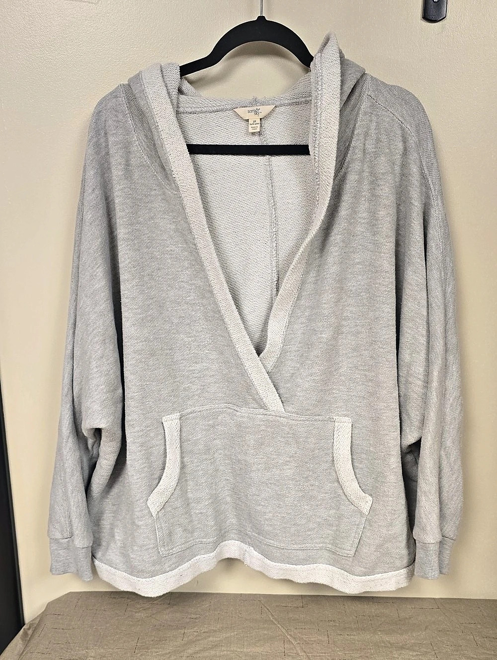 Terra & Sky Gray Hooded Wrap Top Size 3X Like New
